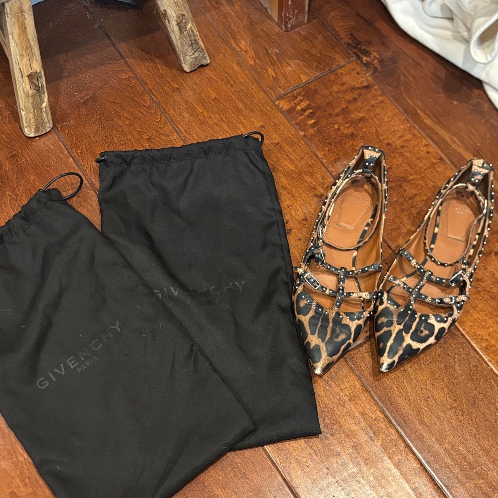 Givenchy Elegant Black Pants